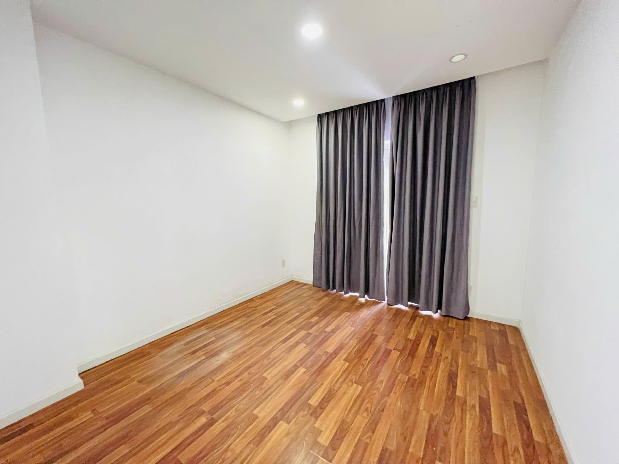 Cho thuê Nhà mặt tiền Phường Phú Hữu, Quận 9, Diện tích 108m², Giá 18 Triệu/tháng 11