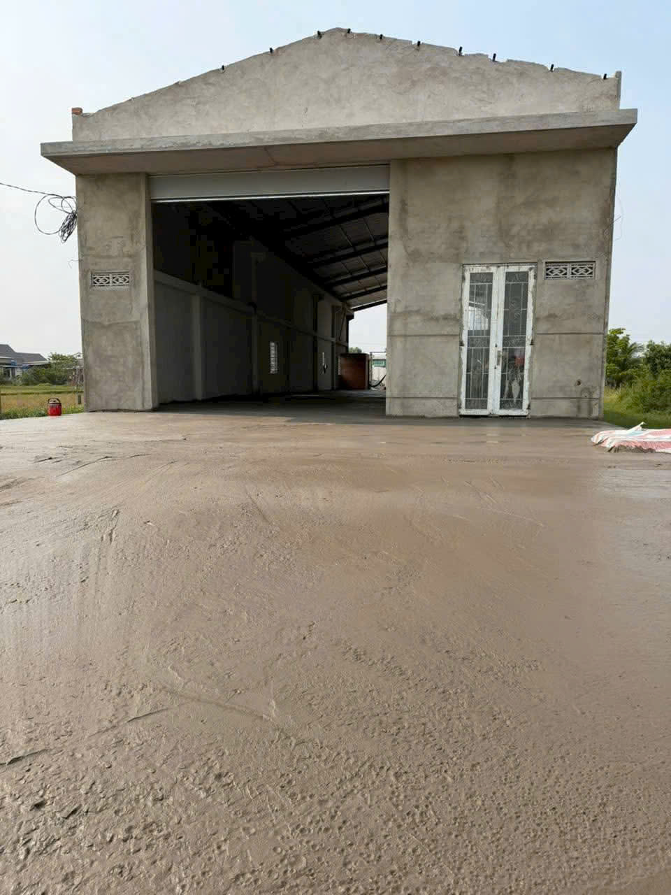 Bán nhà kho mới xây xã Đức Hòa Đông dt 700m2 full thổ giá 7 tỷ 6