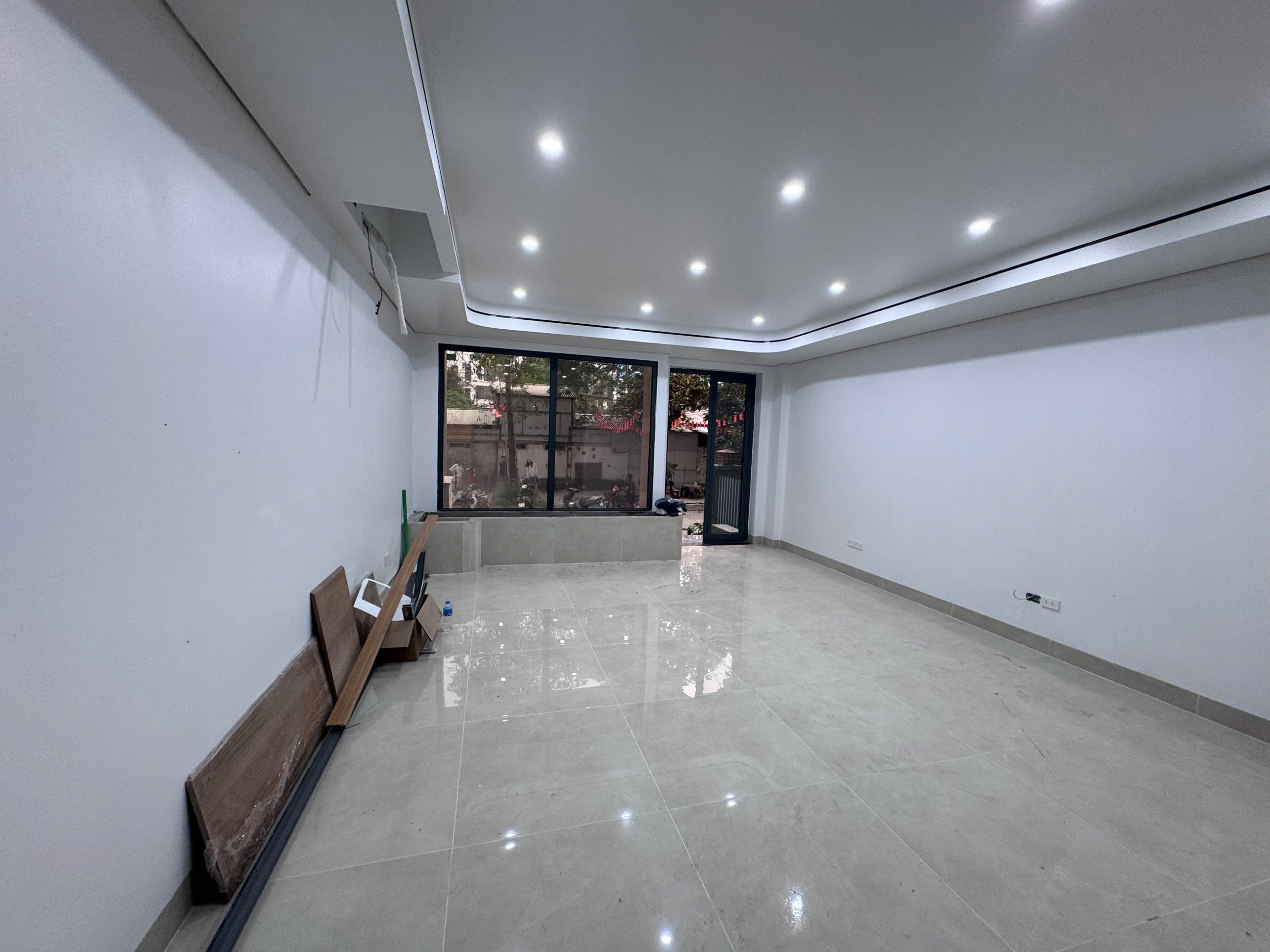 Cho Thuê Tầng 1 + 2 Liền Kề B1.1 – Chung Cư Thanh Hà 2