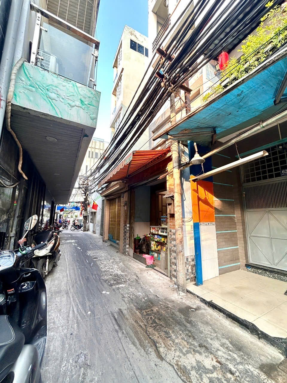 BÁN NHÀ Đ.ĐOÀN VĂN BƠ- 5 TẦNG ĐẸP VÀO Ở NGAY- XE HƠI ĐẬU CỬA-  KẾ BÊN TRƯỜNG NGUYỄN TRÃI - 2