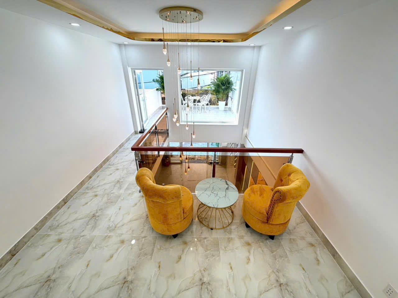 NHÀ HẺM XE HƠI, HUỲNH THỊ ĐỒNG, 4x19M, 5 TẦNG, NỘI THẤT XỊN XÒ 3