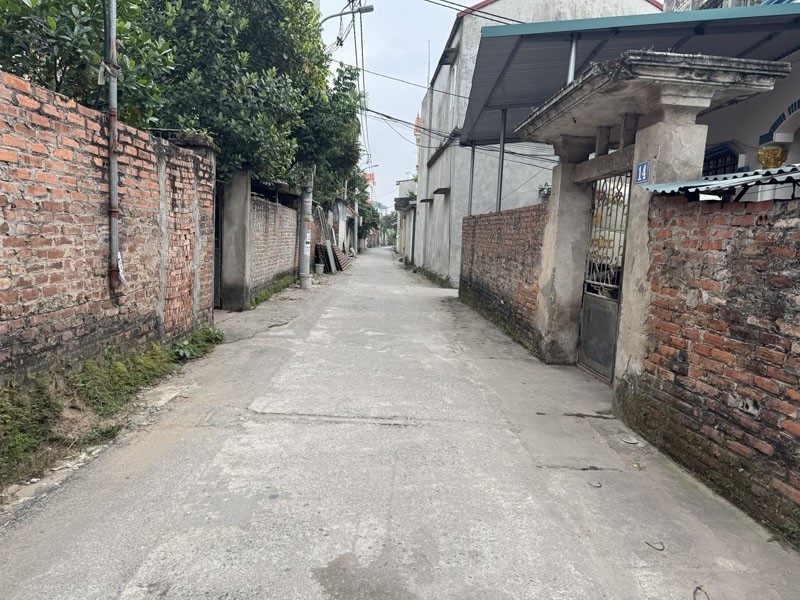 (Hàng Tuyệt Chủng) 58,7m2 đất Thôn Lam Cầu, Thuận An. Đường ô tô vào đất, gần ngay trường học các