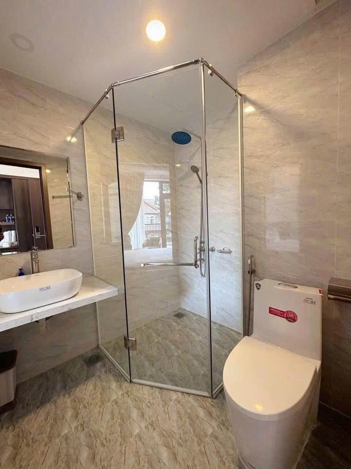 Cho thuê Khách sạn 13 phòng 60 triệu/tháng Hùng Vương Phường 9 Đà Lạt 4