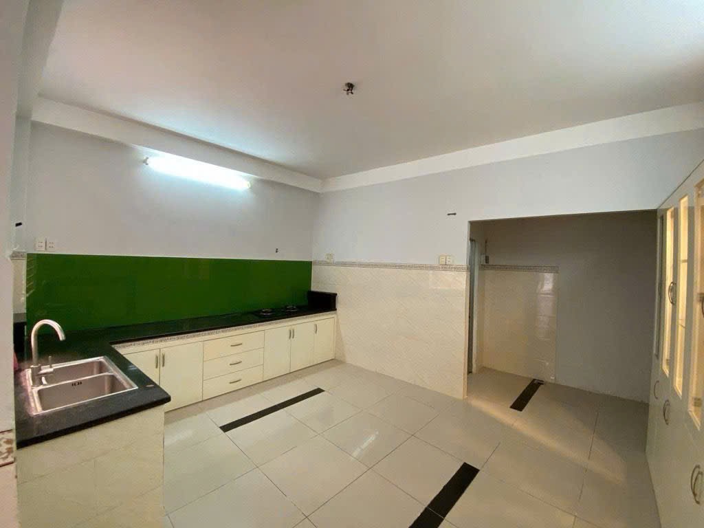 BÁN NHÀ HUỲNH TẤN PHÁT -TÂN PHÚ - 4.2M X 21M - 8 TỶ 8 2