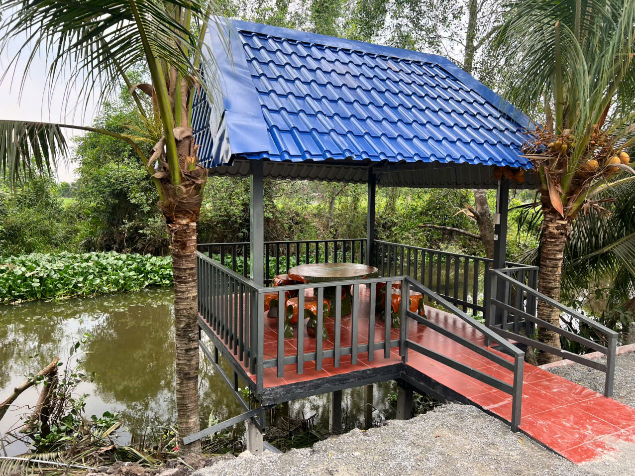 Bán nhà view sông có chòi thủy tạ xã Bình Đức dt 131,5m2 , 2pn, 2wc giá 1,15 tỷ