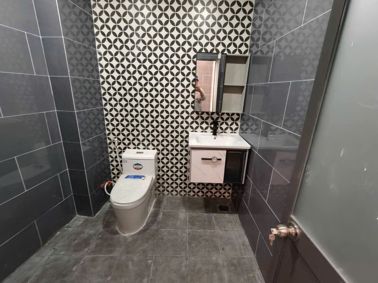 Bán nhà mới xây mt đường Tư Kep, xã Phước Lợi dt 101m2 , 1 lửng , 3pn , 2wc giá 2,05 tỷ 5