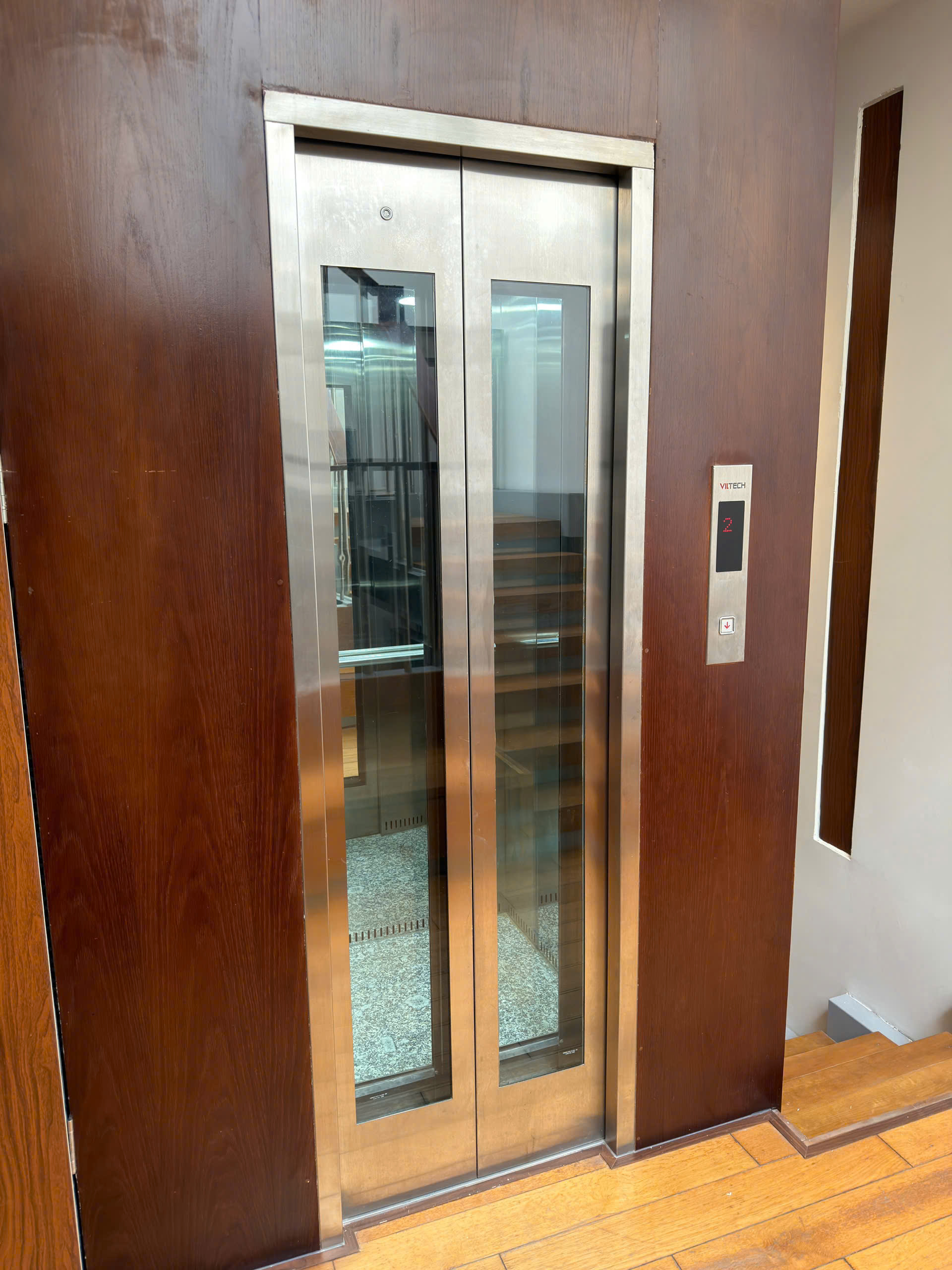 Cho thuê Biệt thự Phường Tân Phú, Quận 7, Diện tích 200m², Giá Thương lượng 6