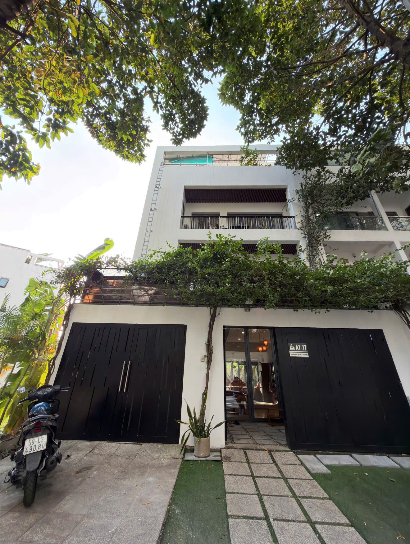 Cho thuê Biệt thự Phường Tân Phú, Quận 7, Diện tích 200m², Giá Thương lượng 7