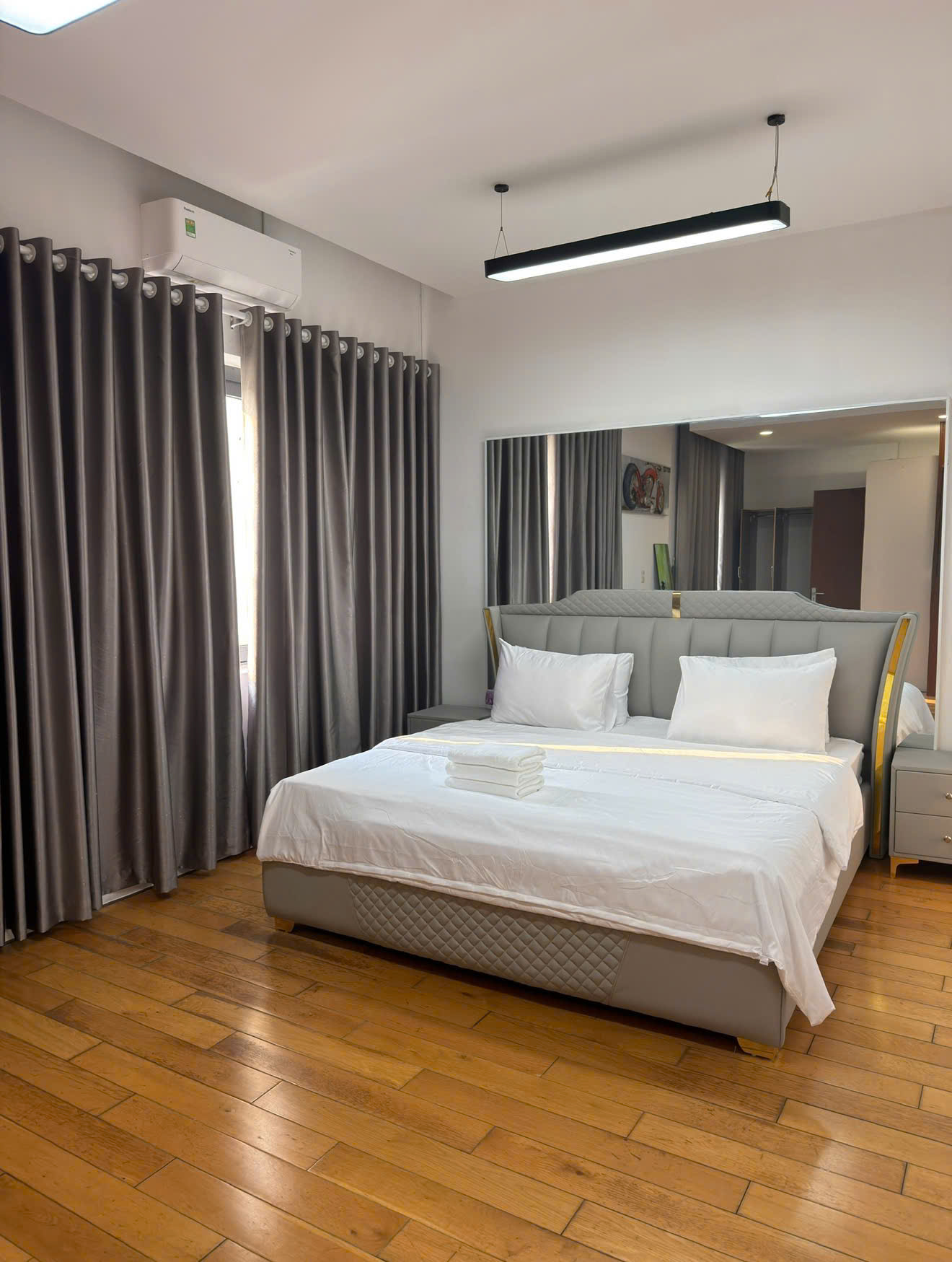 Cho thuê Biệt thự Phường Tân Phú, Quận 7, Diện tích 200m², Giá Thương lượng 11