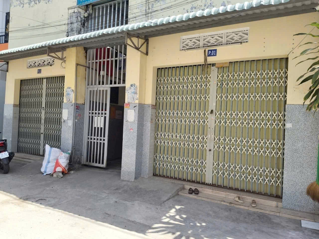 Bán dãy trọ 10 phòng đang cho thuê full trong kdc Trung Thành dt 202m2 full thổ giá 3,95 tỷ