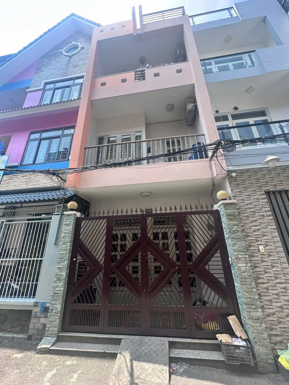 Bán nhà hẻm Gò Dầu,p Tân Quý, q Tân Phú dt 52m2 2 lầu 4pn,3wc , hướng Bắc giá 7,5 tỷ