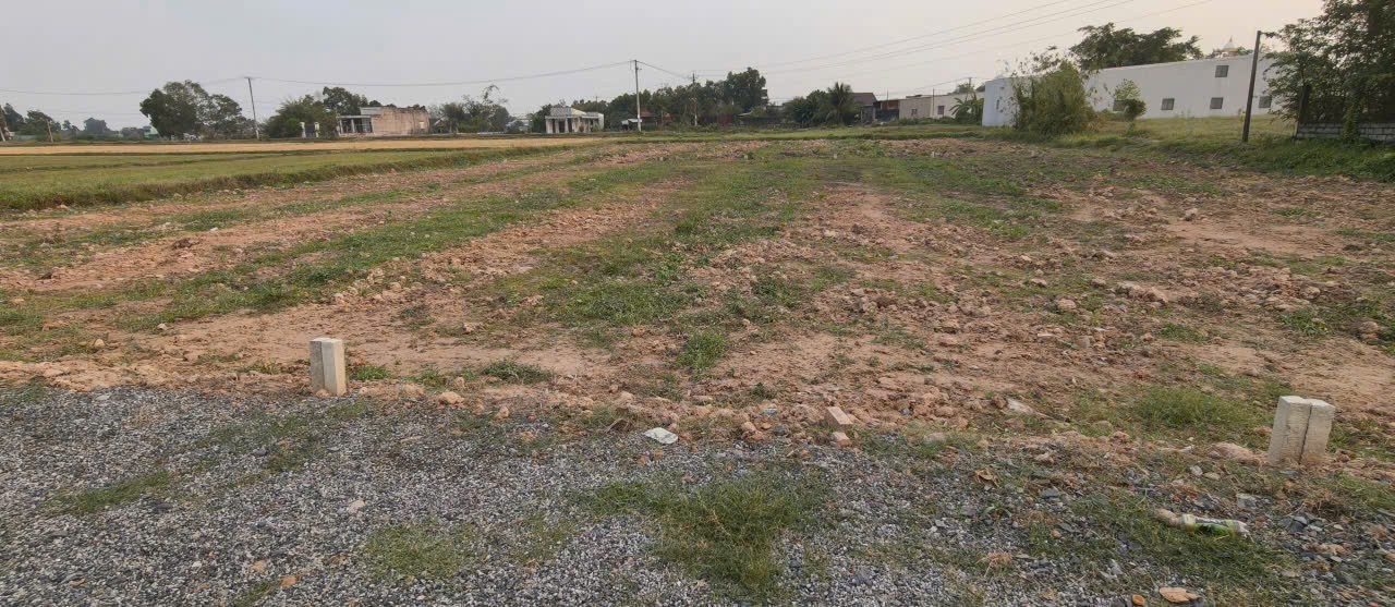 Bán nền thổ cư hẻm đường đá xanh oto xã Hòa Khánh Đông dt 175m2 giá 950 triệu 4