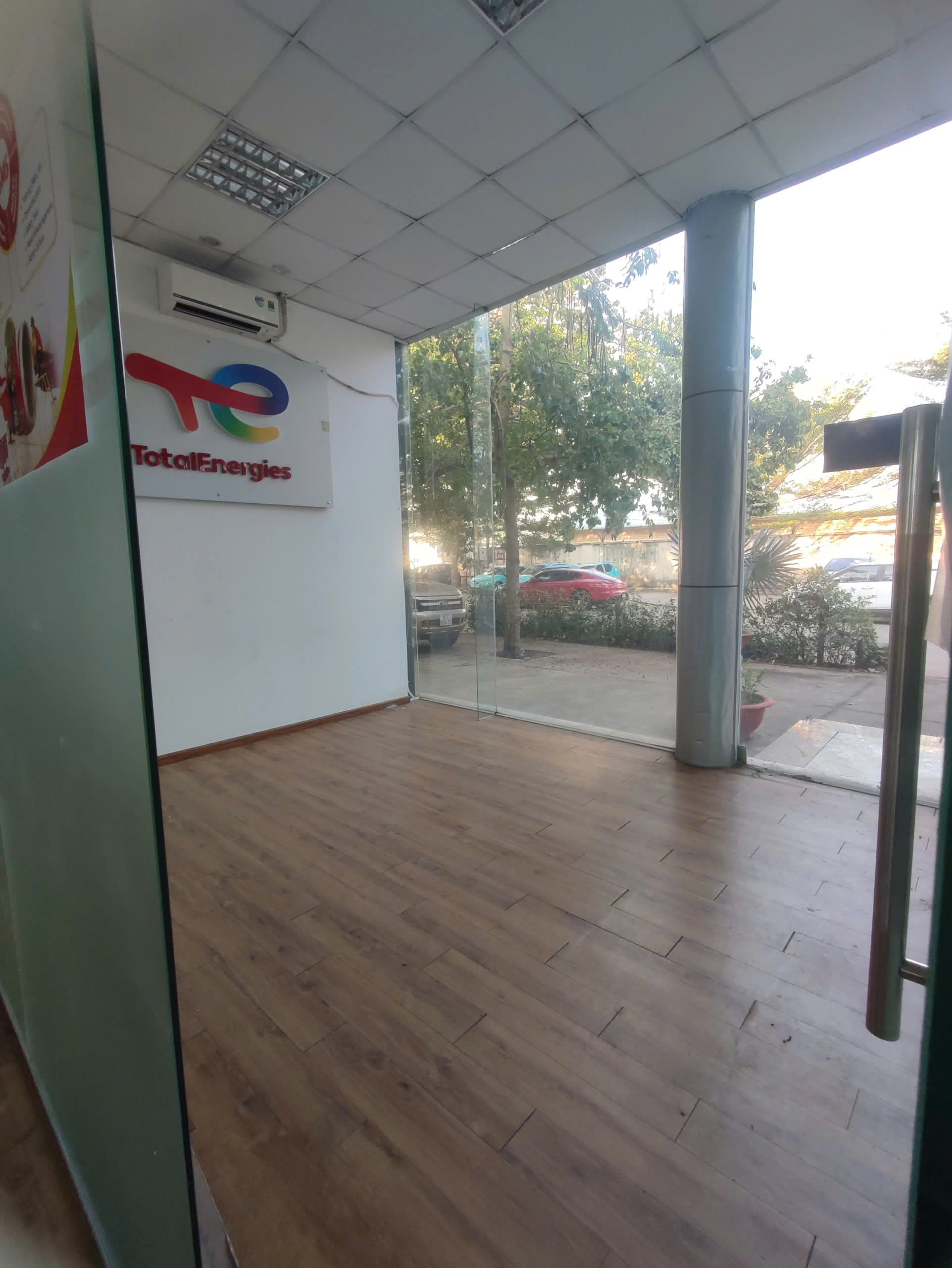 Cho thuê Kho - Nhà xưởng Tân Bình, Hồ Chí Minh, Diện tích 2000m², Giá 400 Triệu/tháng 2