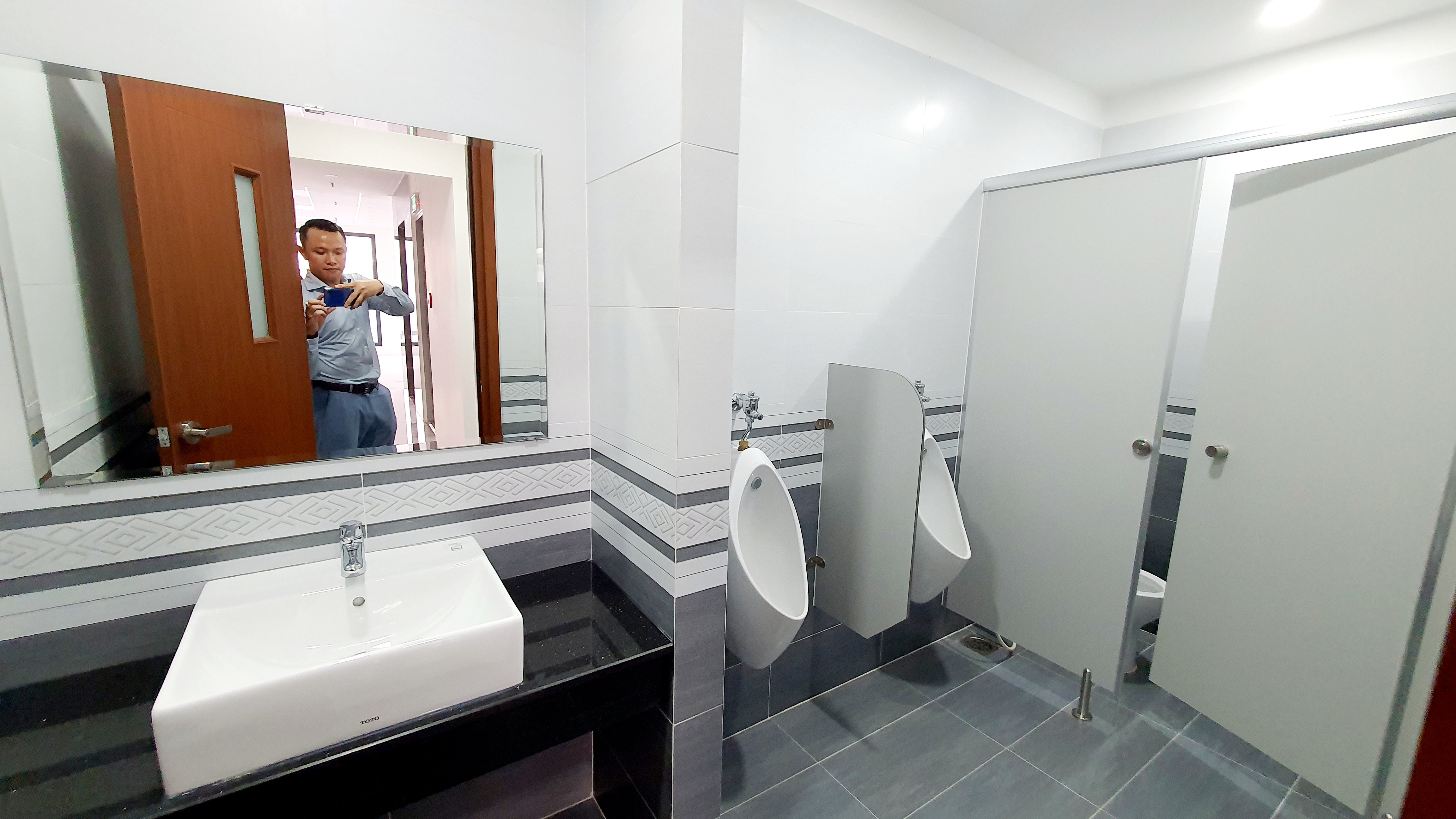 Cho thuê Văn phòng Tân Bình, Hồ Chí Minh, Diện tích 1100m², Giá 290 Triệu/tháng 6