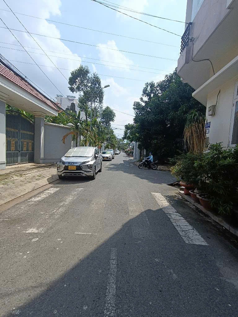 Bán nhà 4 tầng Quận 7, đường Số 1 Tân Thuận Đông, 60m2, giá 10.5 tỷ 2