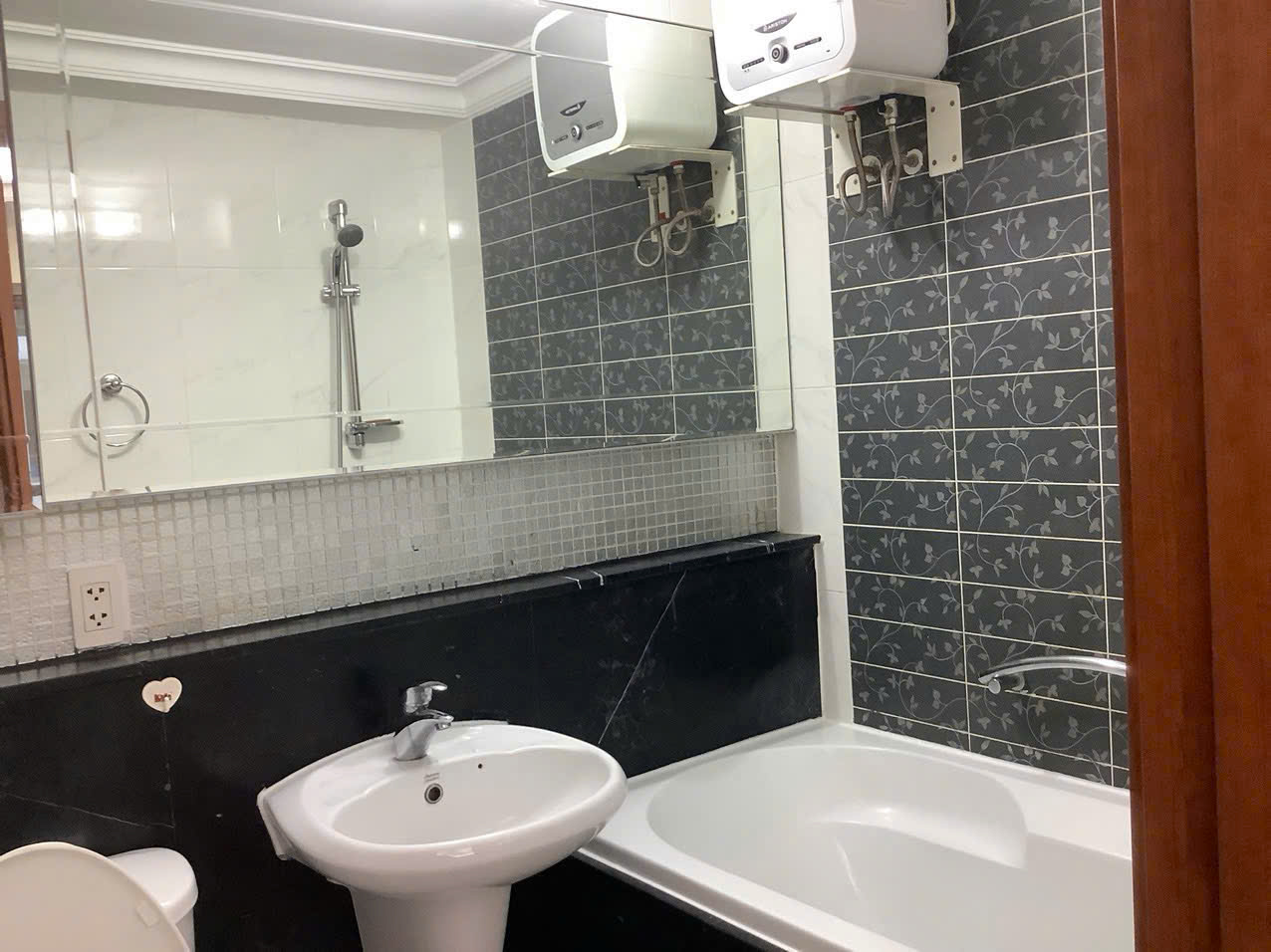 Cần bán Căn hộ chung cư Phường An Phú, Quận 2, Diện tích 98m², Giá 9 Tỷ 5