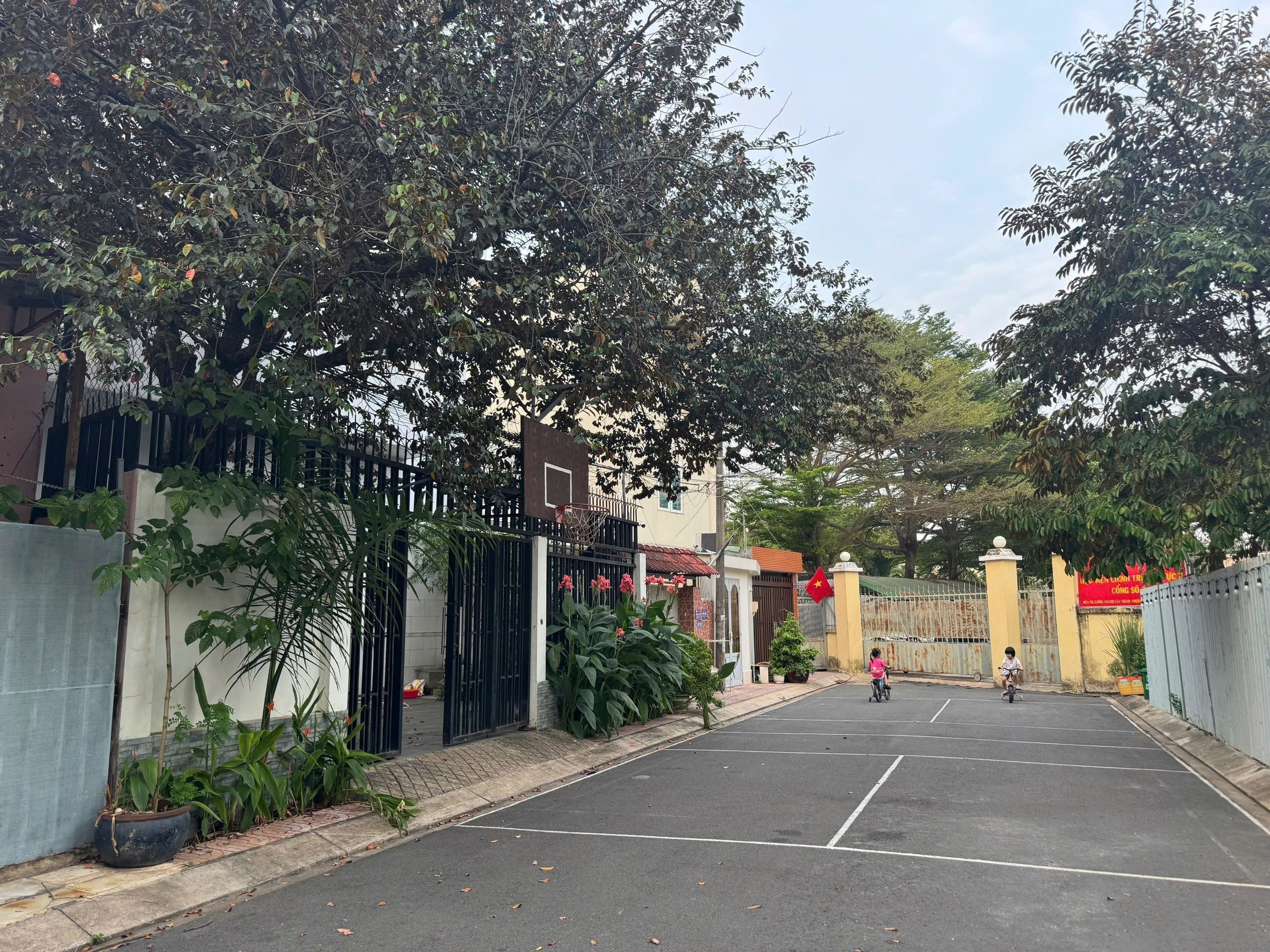 Cho thuê Biệt thự Thủ Đức, Hồ Chí Minh, Diện tích 225m², Giá 35 Triệu/tháng 7