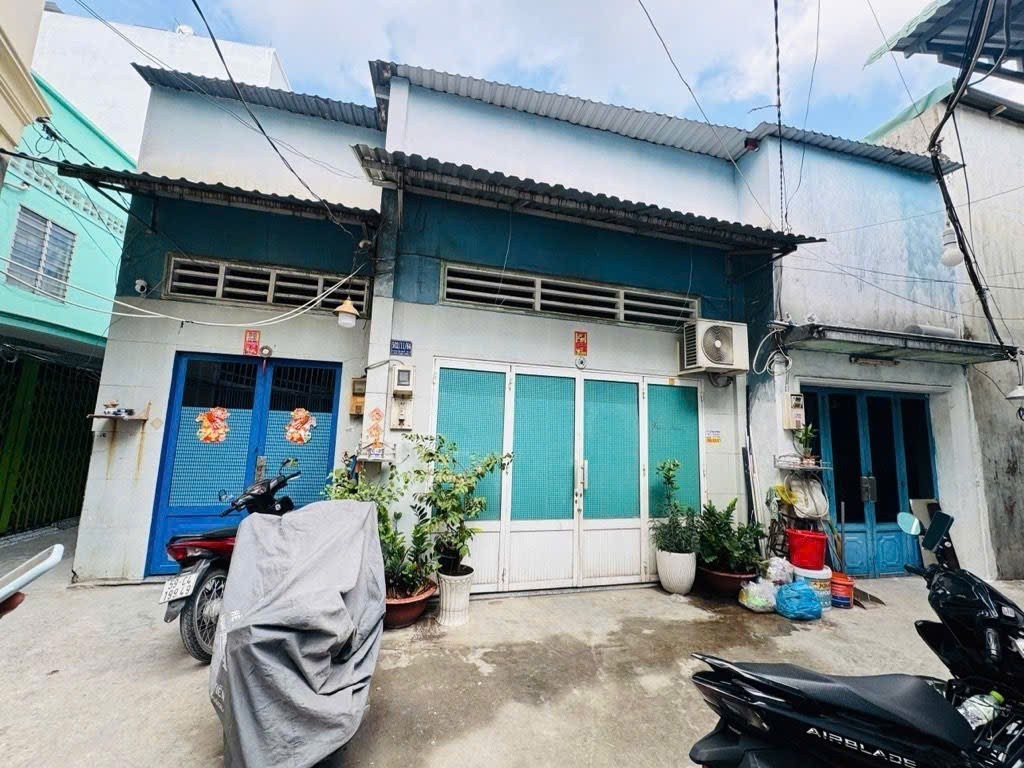 Bán nhà hẻm 502 Huỳnh Tấn Phát, Quận 7-9.7 x 13 Chỉ 6 Tỷ 5 2