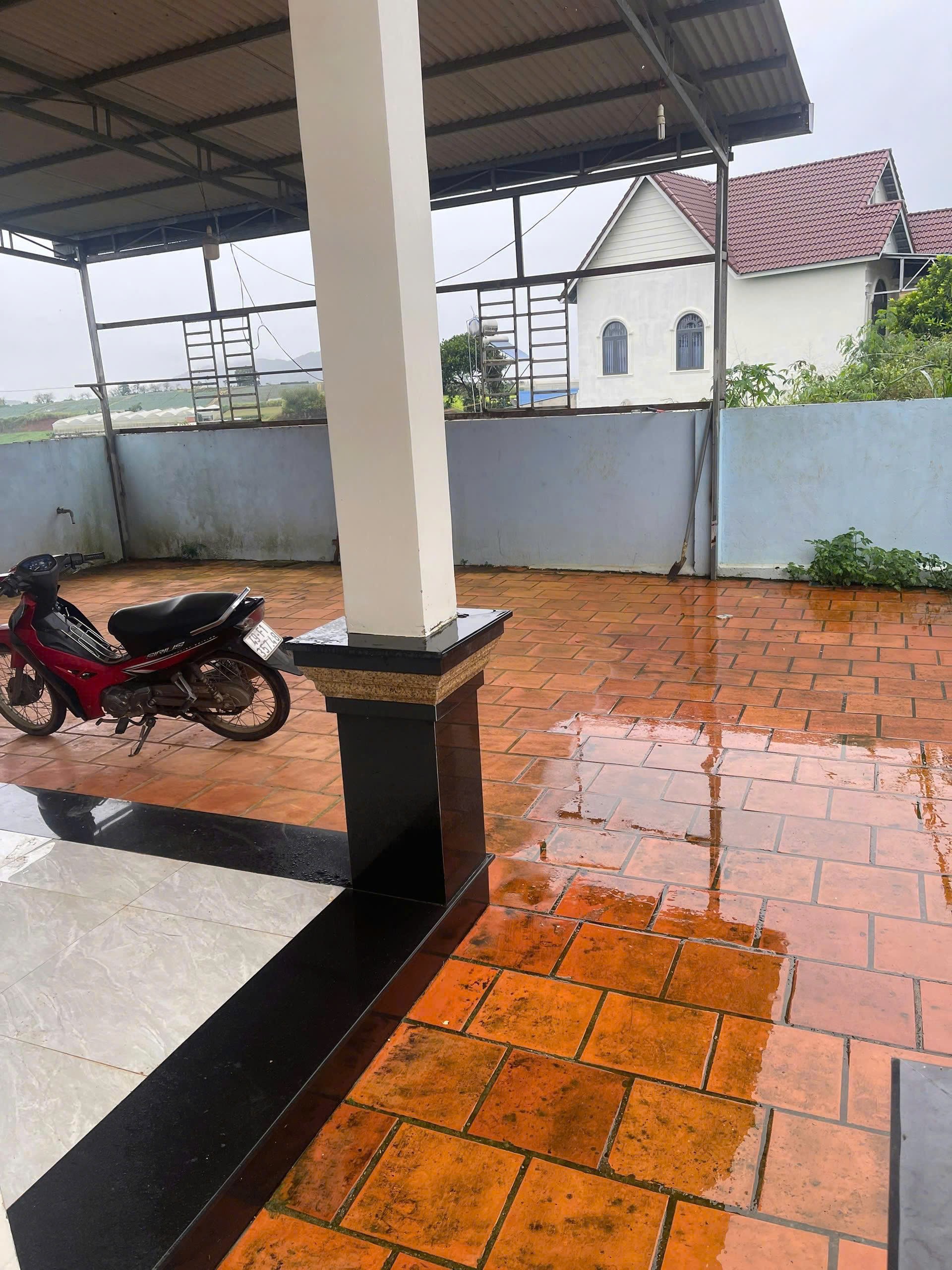 Bán nhà 544m2 Đạ ròn -Đơn Dương -Lâm Đồng -view đẹp như hình , nhà xây kiên cố-vườn đẹp 2