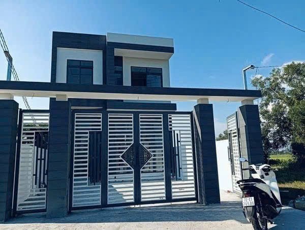 Cần bán Nhà mặt tiền đường Tỉnh lộ 44A, Thị trấn Phước Hải, Diện tích 139m², Giá Thương lượng