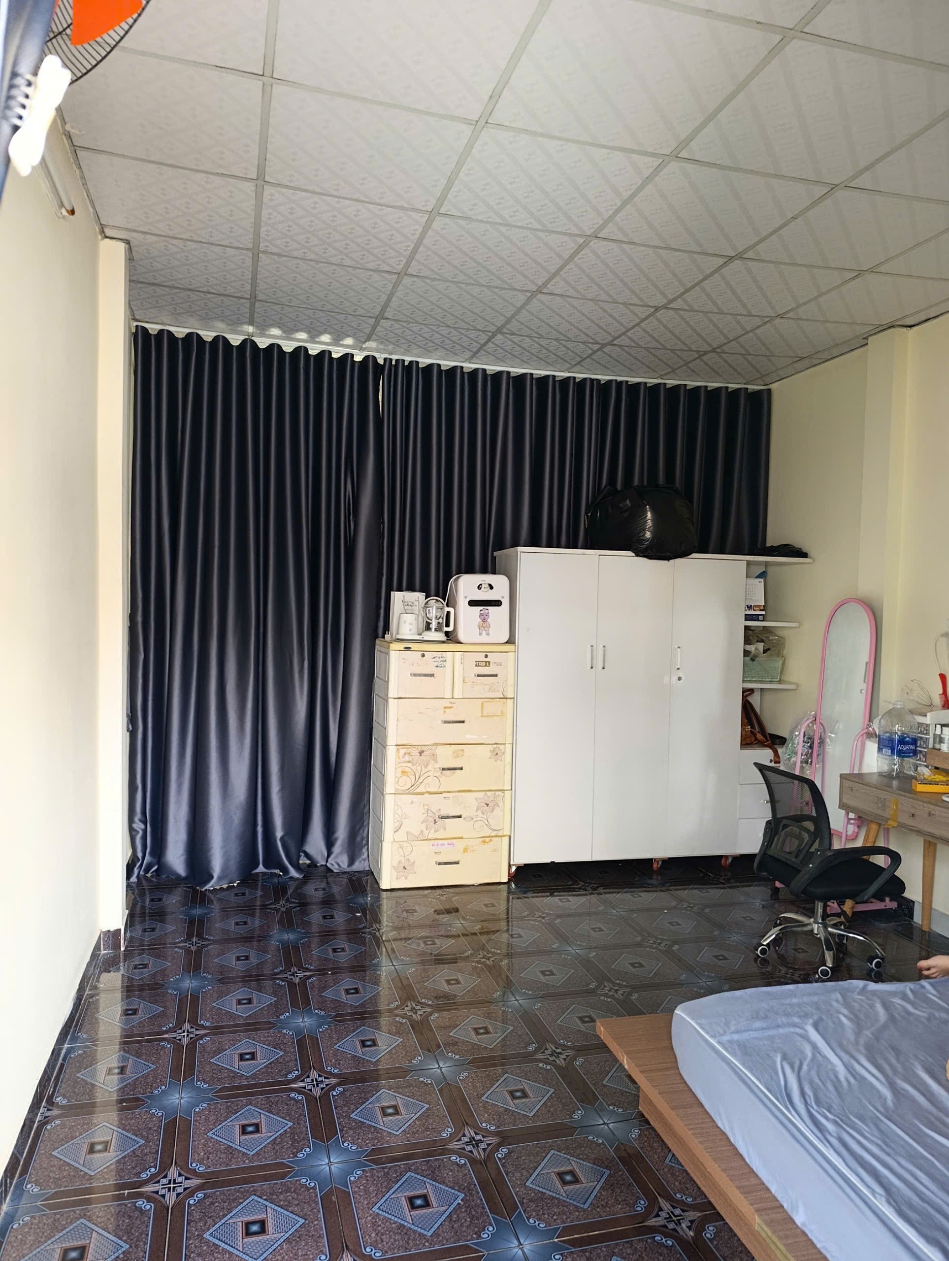 Bán nhà mặt tiền kinh doanh đường số 13, Bình Hưng Hòa dt 104m2 , 1 lầu , 2pn, 2wc giá 9,38 tỷ
