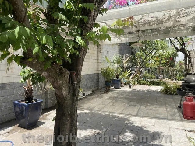 Cho thuê Biệt thự Quận 2, Hồ Chí Minh, Diện tích 350m², Giá Thương lượng 4