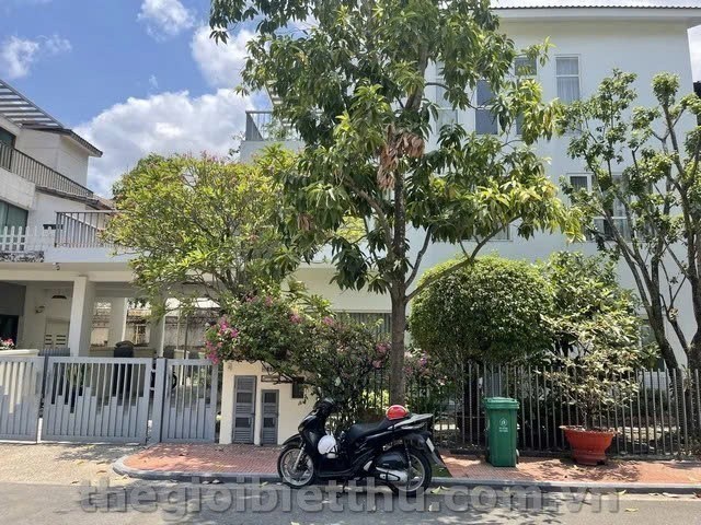 Cho thuê Biệt thự Quận 2, Hồ Chí Minh, Diện tích 350m², Giá Thương lượng 11
