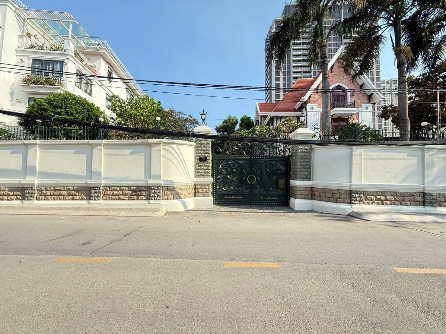 Cần bán Biệt thự Phường Thảo Điền, Quận 2, Diện tích 1288m², Giá 380 Tỷ 9