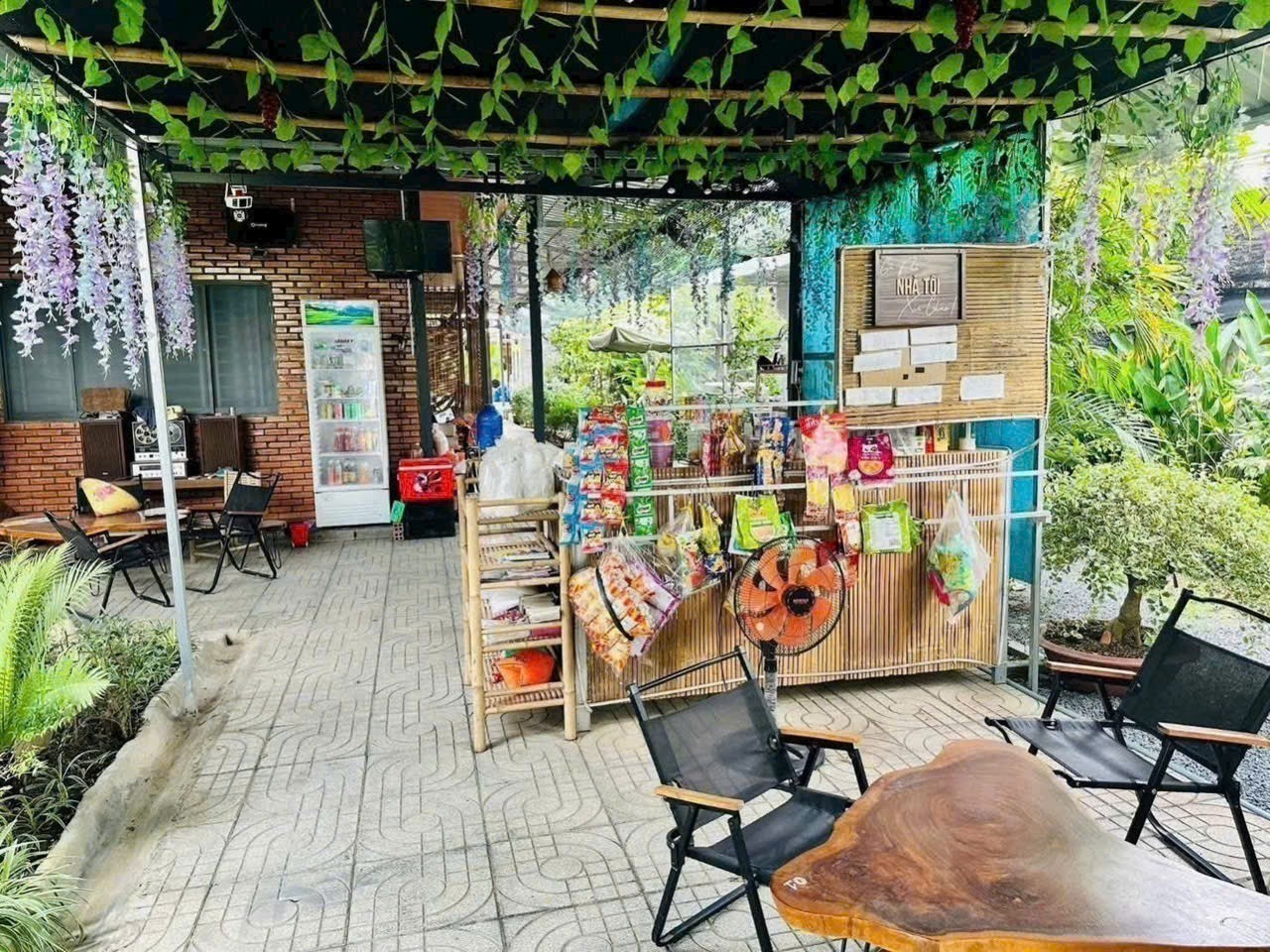 Nhà vườn đẹp trang bị hồ bơi, hồ cá xã Bình Đức , Bến Lức tdt 1850m2 ( 400m2 thổ cư) giá 8,5 tỷ 5