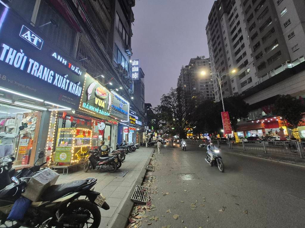 Mặt phố Vũ Trọng Phụng, Thanh Xuân 20 tỷ kinh doanh đỉnh,cho thuê sầm uất 3