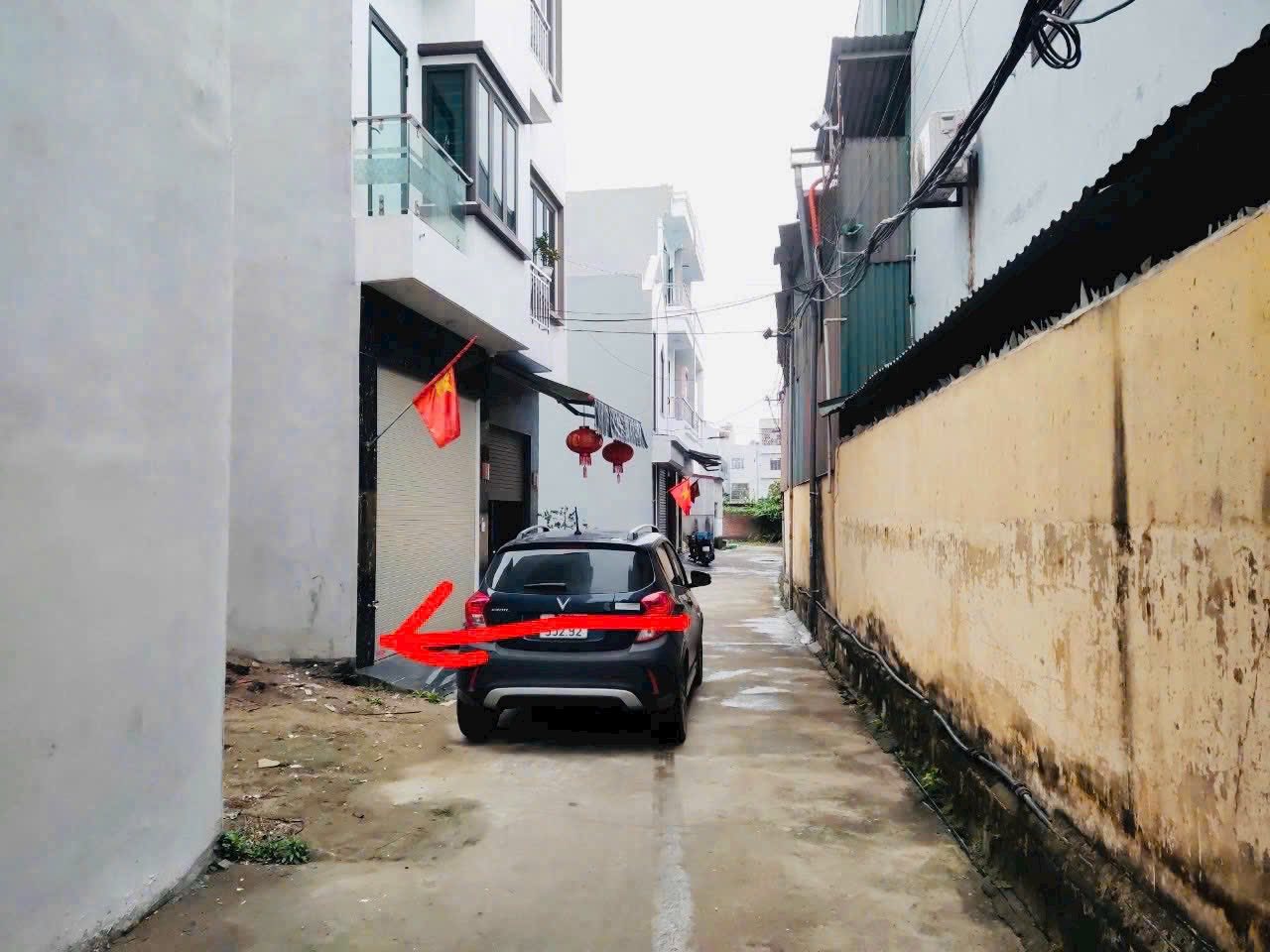 Bán lô đất ngõ 381 Ngô Quyền, phường Tân Bình, TP HD, 70.5m2, mt 4.54m, đường oto, chỉ 2.2x tỷ