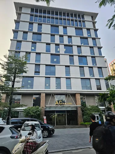 Cho thuê Văn phòng đường Duy Tân, Phường Dịch Vọng Hậu, Diện tích 112m², Giá Thương lượng 1