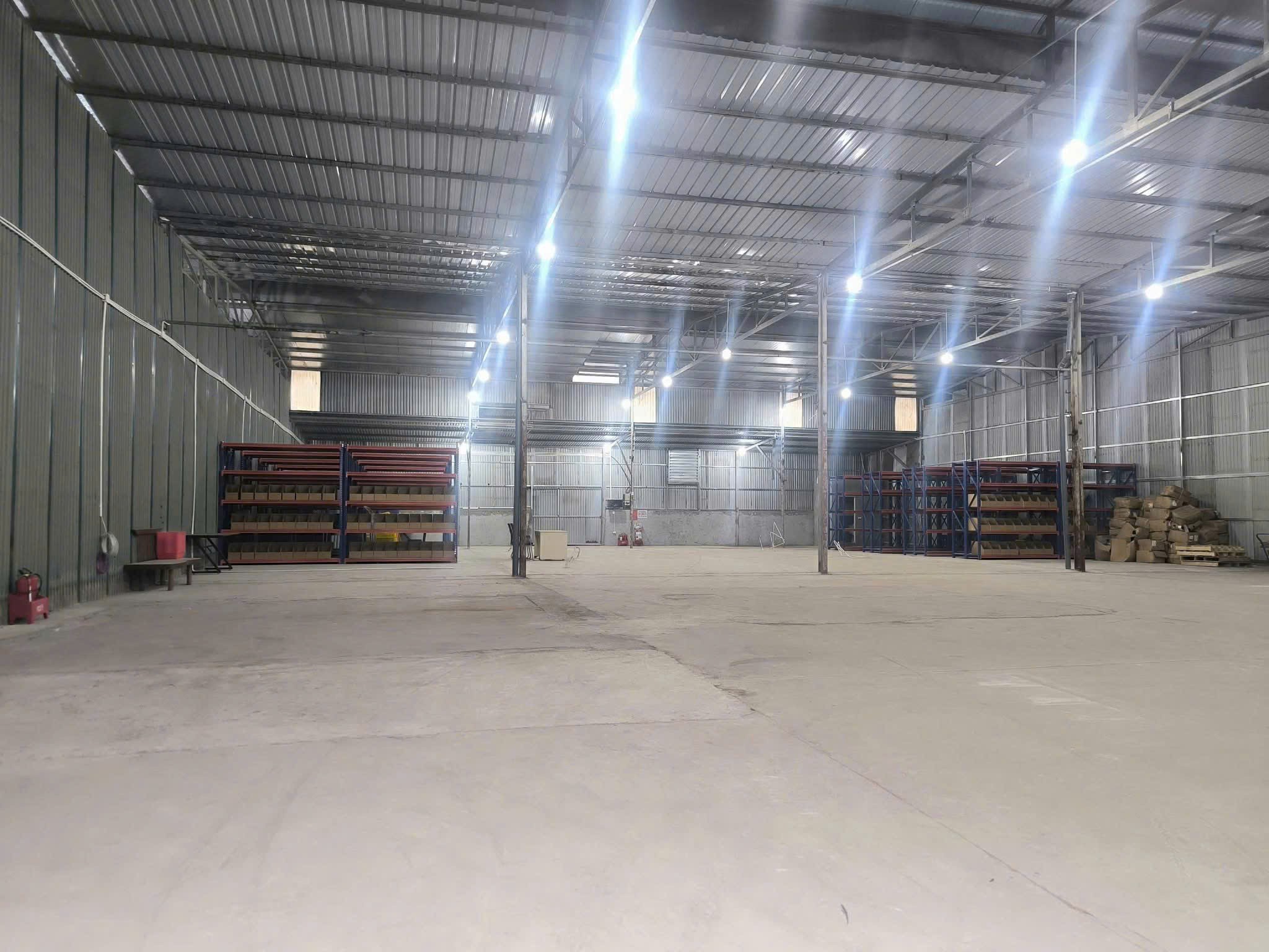 Cho thuê Kho - Nhà xưởng đường Quốc lộ 32, Xã Tam Hiệp, Diện tích 800m², Giá 80 Nghìn/m²/tháng