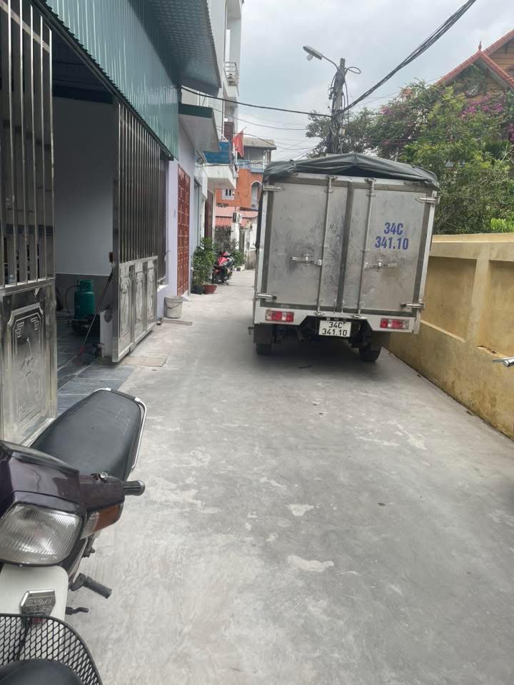 Bán nhà khu 7 ngõ phố Bình Lộc, ph Tân Bình, TP Hải Dương, 50.5m2, mt 4m, 3 ngủ, 3 vs, ngõ oto thôn 2