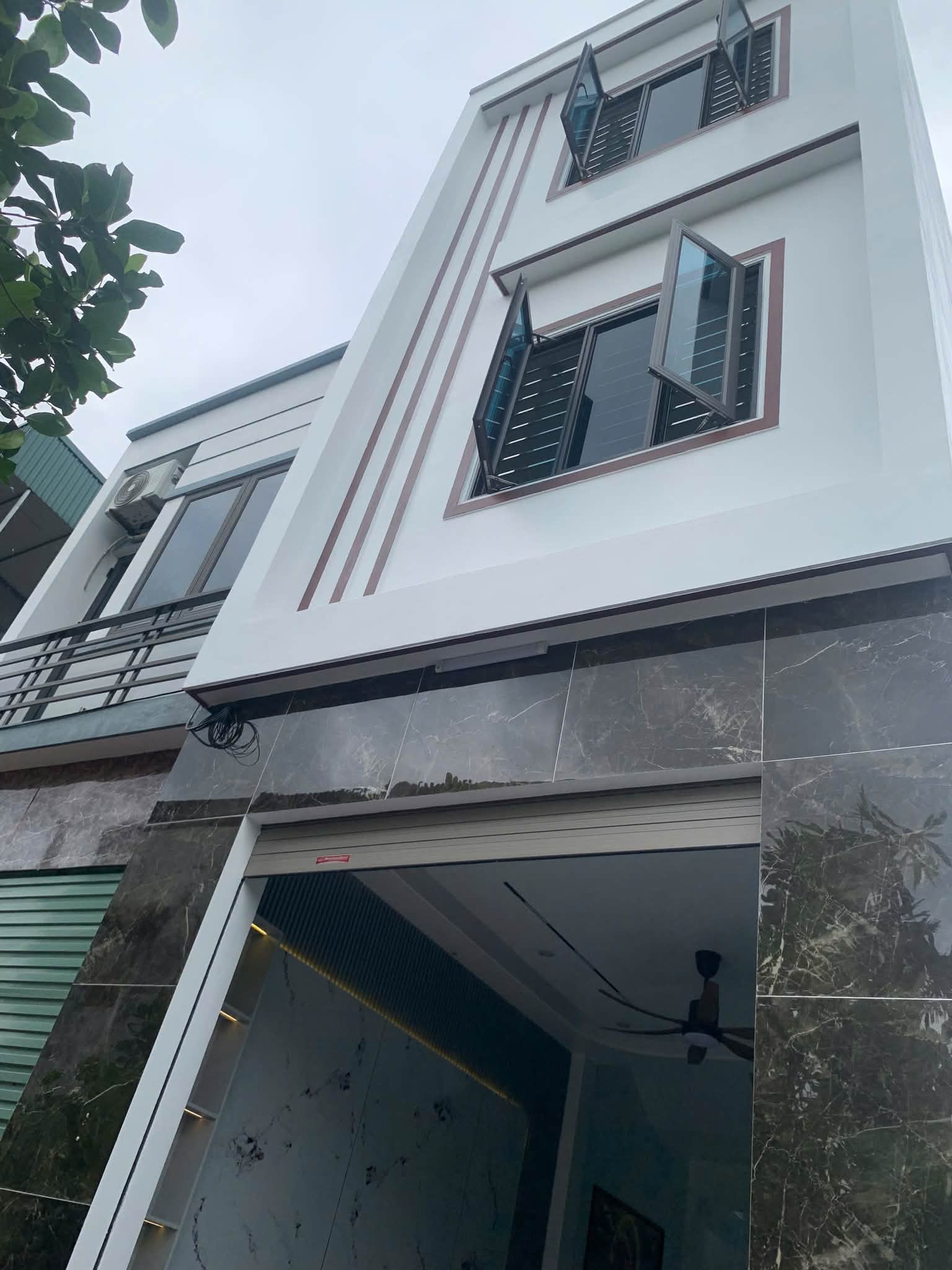 Nhà 3 tầng Trương Hán Siêu Hải Dương 43.7m2 mới tinh đỗ xe VF3 giá 1.920 tỷ 2