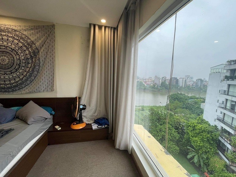 Cho thuê Căn hộ chung cư đường Tô Ngọc Vân, Phường Quảng An, 200m², Giá 27 Triệu/tháng 6