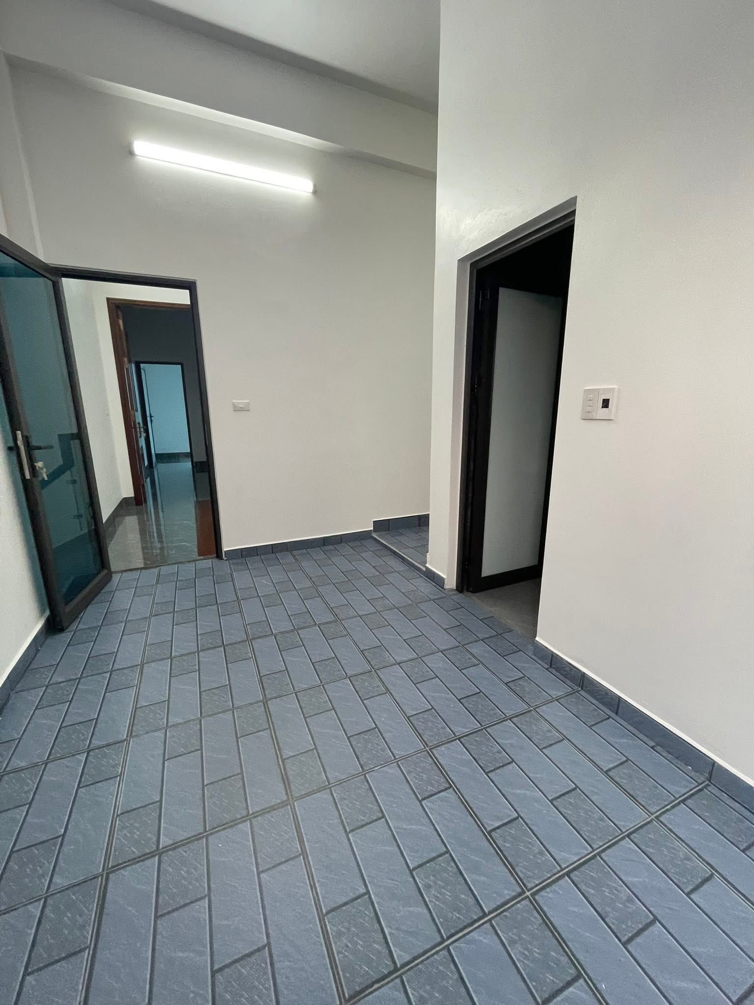Bán nhà khu 7 ngõ phố Bình Lộc, ph Tân Bình, TP Hải Dương, 50.5m2, mt 4m, 3 ngủ, 3 vs, ngõ oto thôn 11