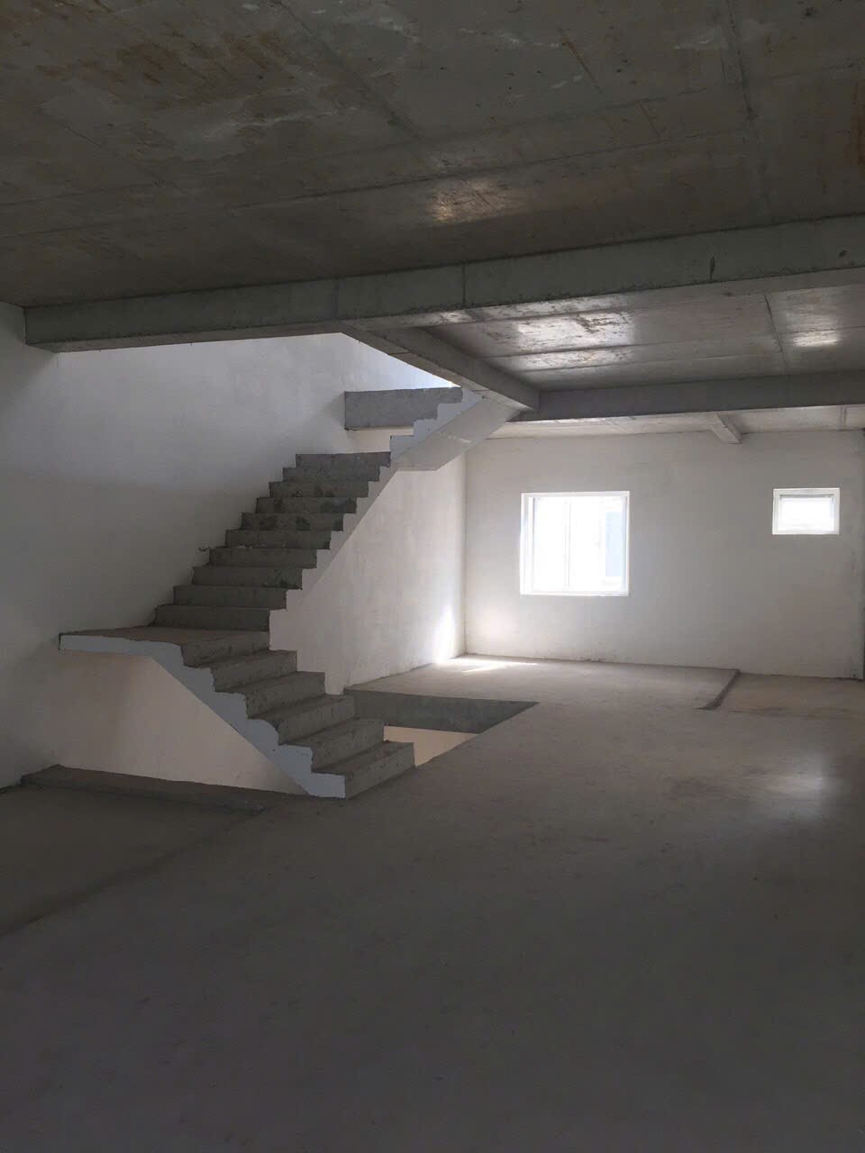 Cần bán Biệt thự Phường Phú Hữu, Quận 9, Diện tích 186m², Giá Thương lượng