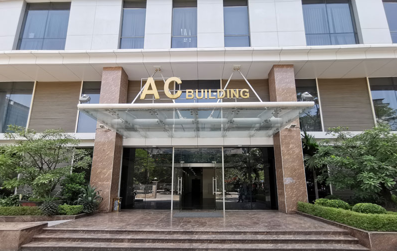 Cho thuê Văn phòng đường Duy Tân, Phường Dịch Vọng Hậu, Diện tích 112m², Giá Thương lượng 3