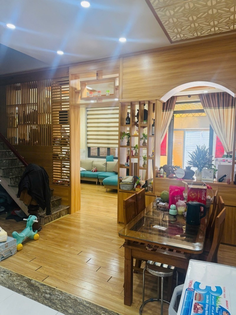 Bán nhà đường Đình Phong Phú, Tăng Nhơn Phú B, Q9, Thủ Đức, TP HCM. DT, 80m2, 3 tầng, SHR. Giá -