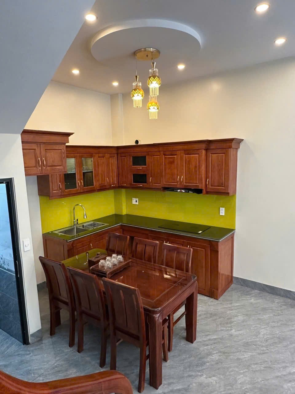 Nhà 3 Tầng Nở Hậu Phố Hồ Tùng Mậu Tân Bình Hải Dương Ô Tô Đỗ Cửa chỉ 2.9x tỷ 4