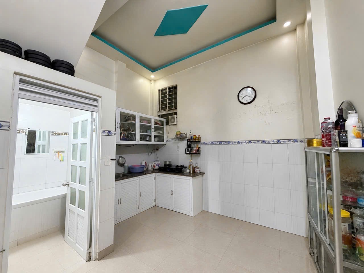 MÃ LÒ BÌNH TÂN HẺM XE HƠI ĐỖ CỬA 41M2 2 TẦNG ĐÚC 2PN 2WC CHỈ 4.45 TỶ 4