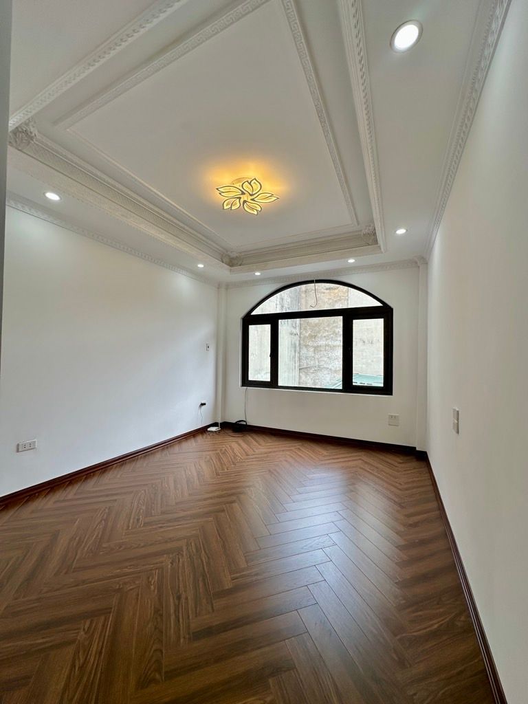 Cần bán Nhà mặt tiền đường Lĩnh Nam, Phường Vĩnh Hưng, Diện tích 34m², Giá 8.35 Tỷ