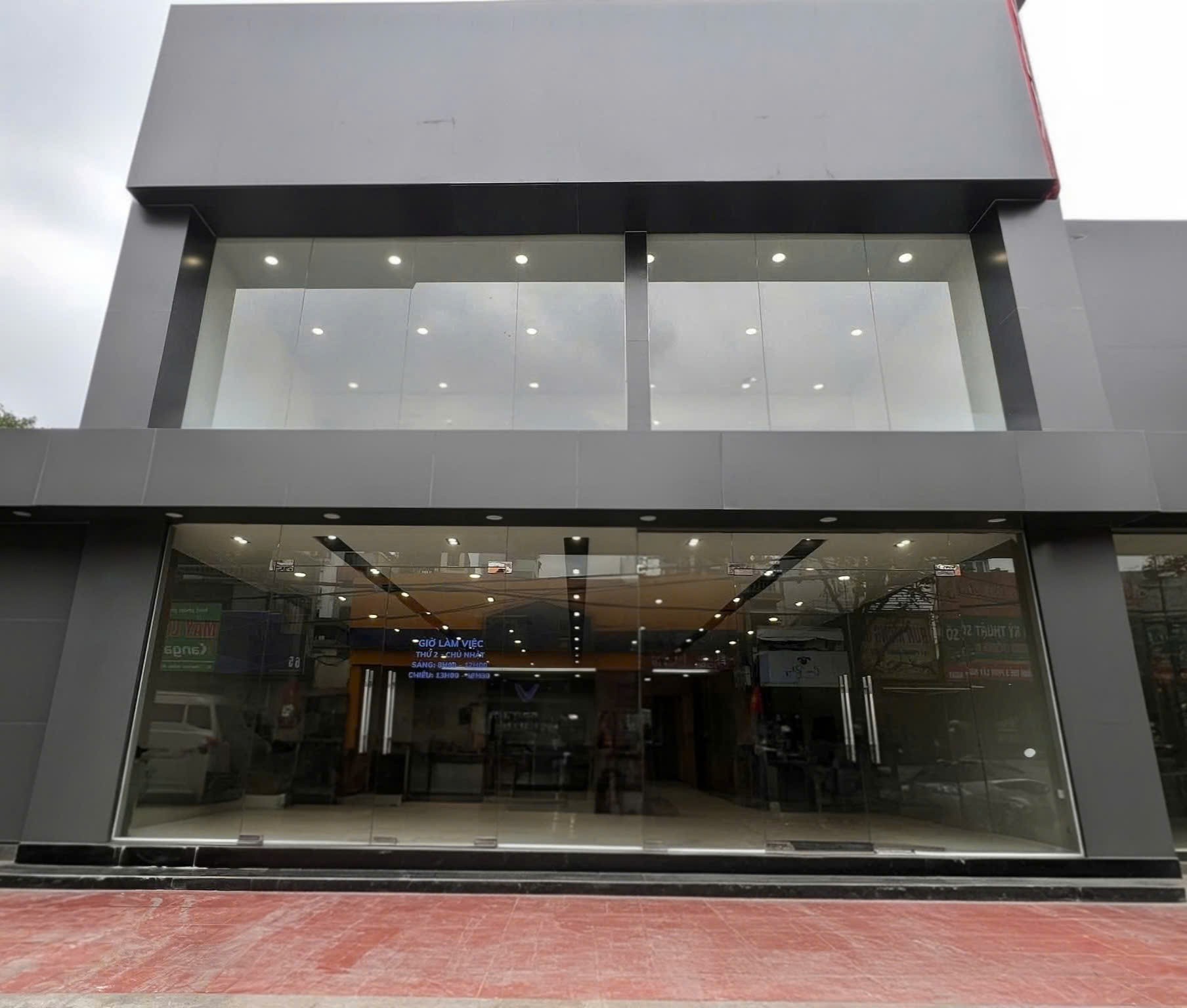Nhà mình cho thuê nhà, Huỳnh Thúc Kháng, Nguyên Hồng, 162m2x 2T -50 tr