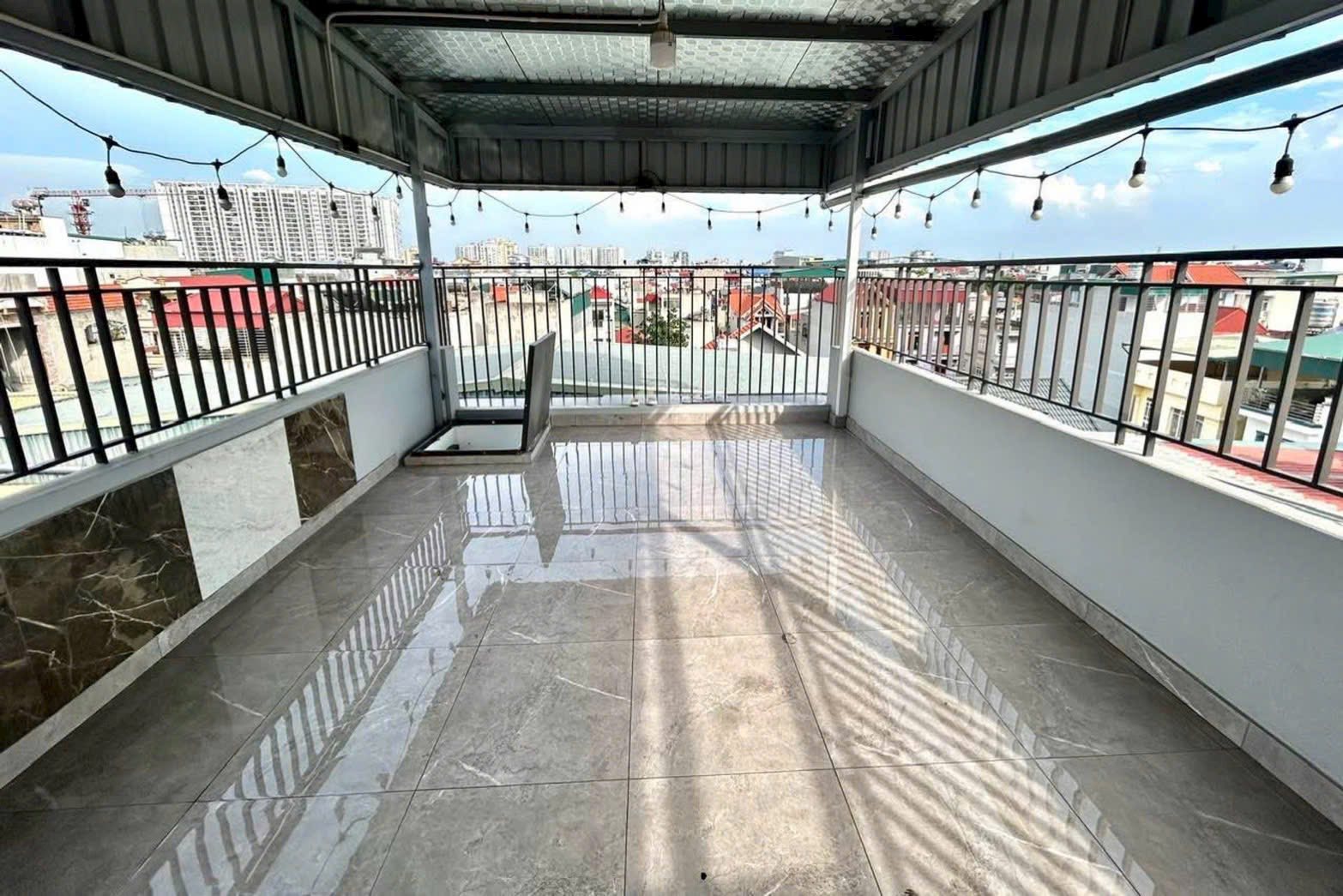 Vị Trí Hot. Bán Nhà Tân Thuỵ, Phúc Đồng, Long Biên chỉ 7,32 tỷ Dt 33m2, 5T