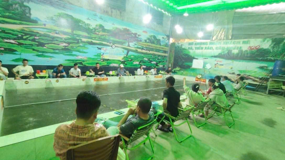 Sang lại quán Coffee và Hồ câu tôm & coffee tại Bình Chánh 3