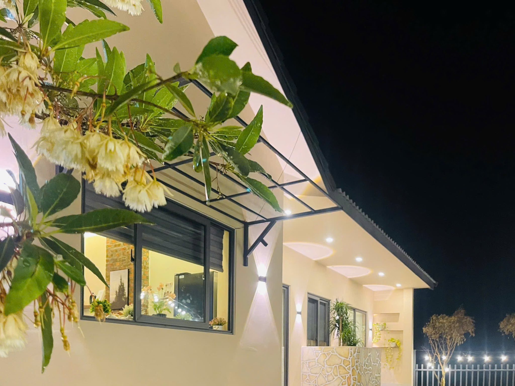 Cần bán Biệt thự đường Tỉnh lộ 725, Thị trấn Nam Ban, Diện tích 203m², Giá 2.6 Tỷ 7