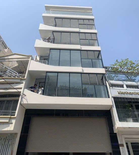 Cho thuê nhà, 127m2_ 5.5T; Lạc Long Quân, Võ Chí Công, Tây Hồ -37 tr
