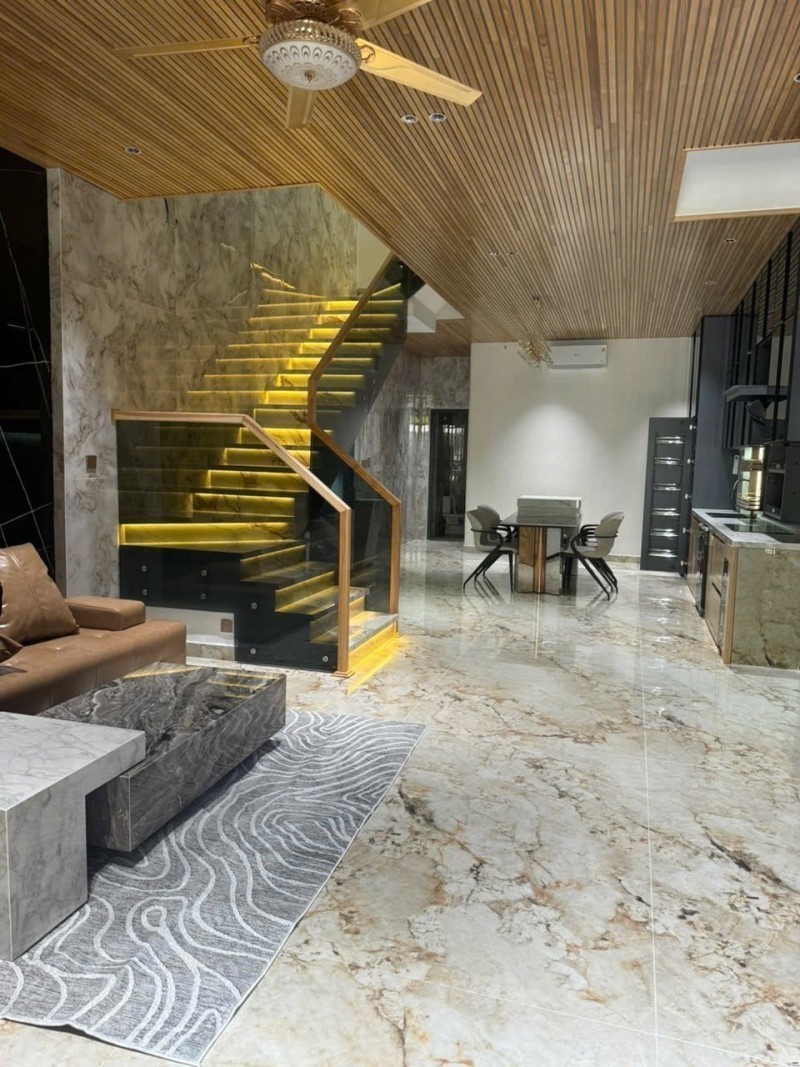 Bán Nhà 3 Tầng Thanh Lương 24 Hòa Xuân, 100m2, Full Nội Thất, Giá 9,5 Tỷ