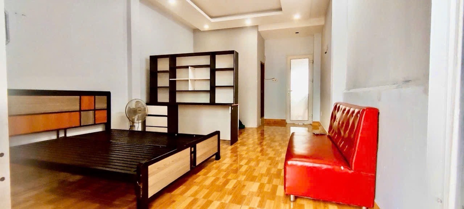 Bán nhà mặt tiền Bông Sao, đối diện công viên, ngang 4mx4 tầng - 0931172218 2